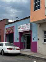 Central Molletes Cafetería outside