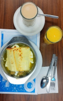 Cafe La Blanca food