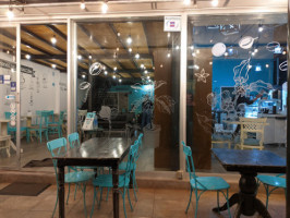 Levain Pan Cafe inside