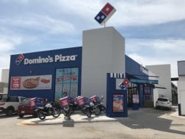 Domino's Juárez Torreón outside