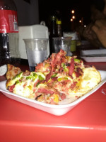 Dinno's Pizza Campeche inside