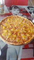 Rivi's Pizza food