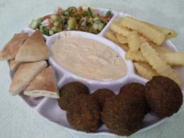 The Pita Place food