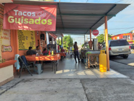 Taqueria Regil food