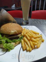 Burger Queen Pitalito food