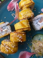 Toji Sushi food