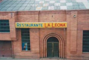 Restaurante La Leona food