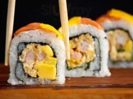 Sushi Domicilios food