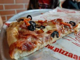 Pizza Americana La America food