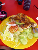 Pollos Will La Cruz food