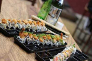 Mundo Sushi food