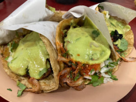 Tacos La Esquina food