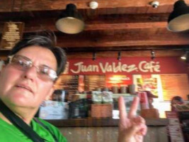 Juan Valdez Café food