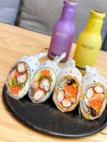 Roll Up Sushiburrito food