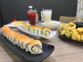 Yoake Sushi food