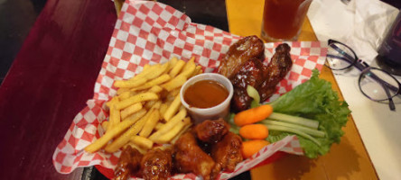 Wingstation Plaza Centro Atizapan food