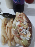 Hot Dogs Perla food