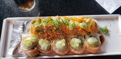 Sushi Blvd food