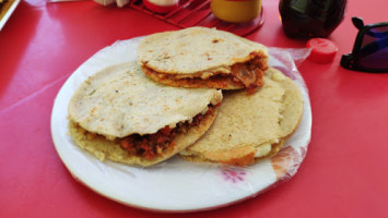 Tacos Y Gorditas Don Luis food