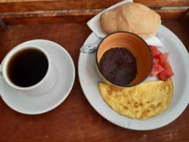 Café Tiquicia food