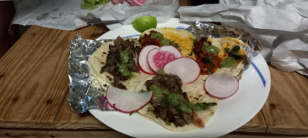 Tacos Beliche inside