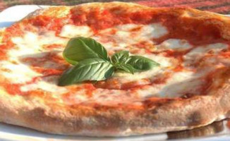 Apizza La Vera Pizza Napoletana food