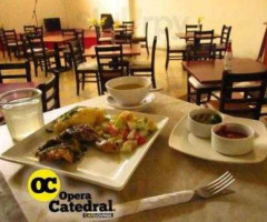 Opera Catedral food