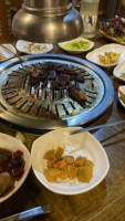 Hyang-i food