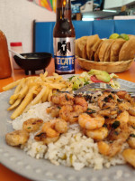 Mar Mariscos Guajardo 1 food