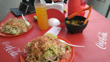 Sope El Autentico food