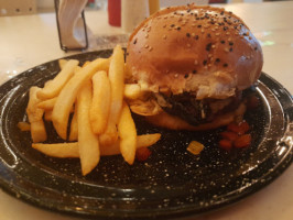 Samburgers food