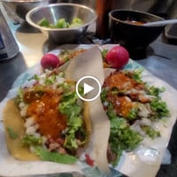 Tacos El Alteño food