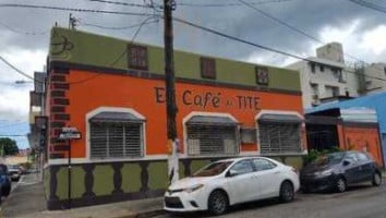 El Cafe De Tite food