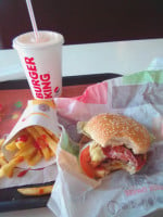 Burger King Arboledas food