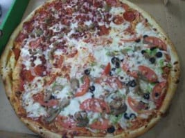 Reys Pizza#4 Juncos food