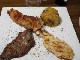 Mofongo's food