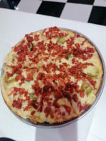 Charly Pizza Peñón food