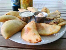 Don Empanadon food