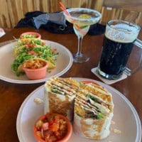 Coco's Mexican And Taproom food