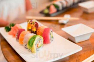 Nau Sushi Lounge inside