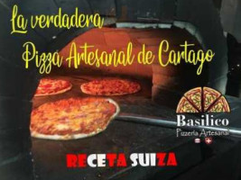 Basilico Pizzería Artesanal food