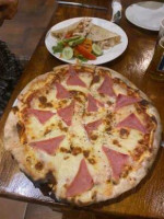 La Esquina &pizzeria food