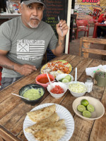 Antojitos Mexicanos Zuria food