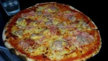 Pizzeria Cahuita food