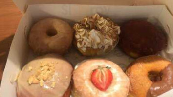 Sugar Charm Donas food