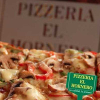Pizzería El Hornero food