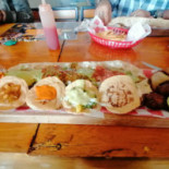 Santas Brasas Tacos Y Machetes Comida