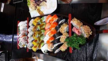 Saitama Sushi food