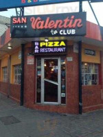 San Valentin Club food