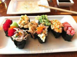 Noe Sushi – Plaza Las Américas food